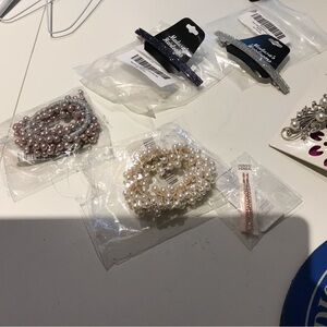 NWT hair accessories